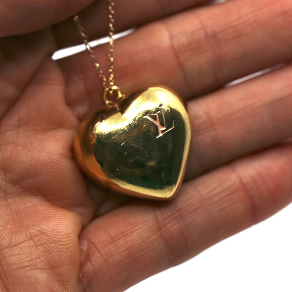 Louis Vuitton Heart Gold Plated - Picture 8 of 8